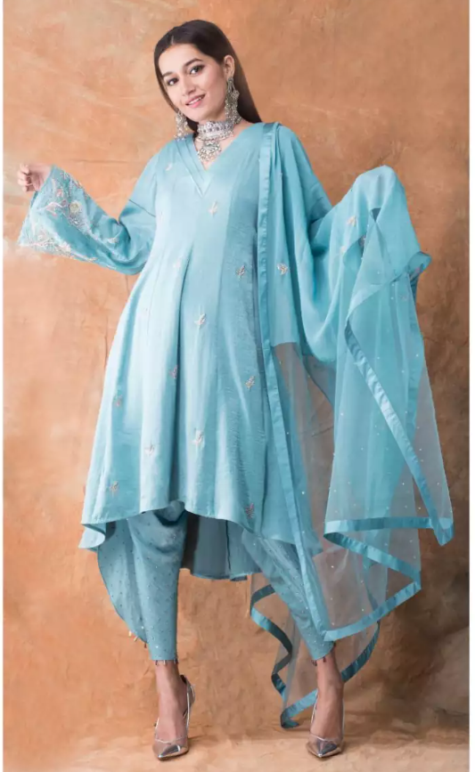 different types of suit sets