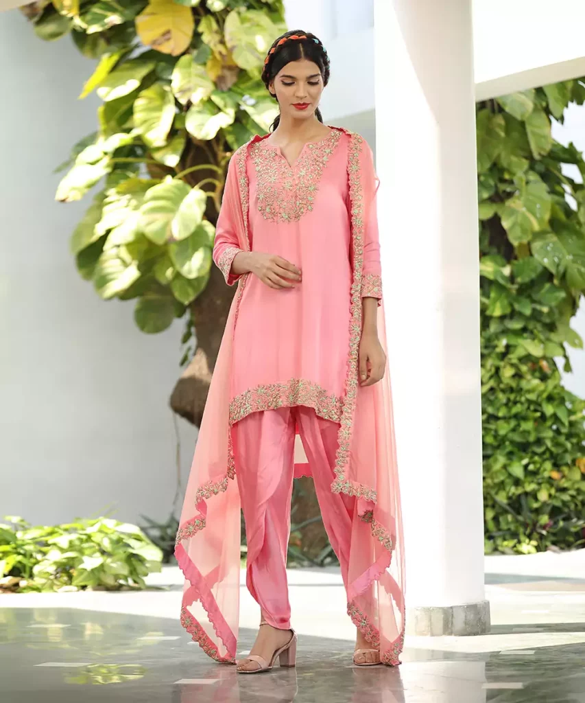 different kinds of indian dresses
