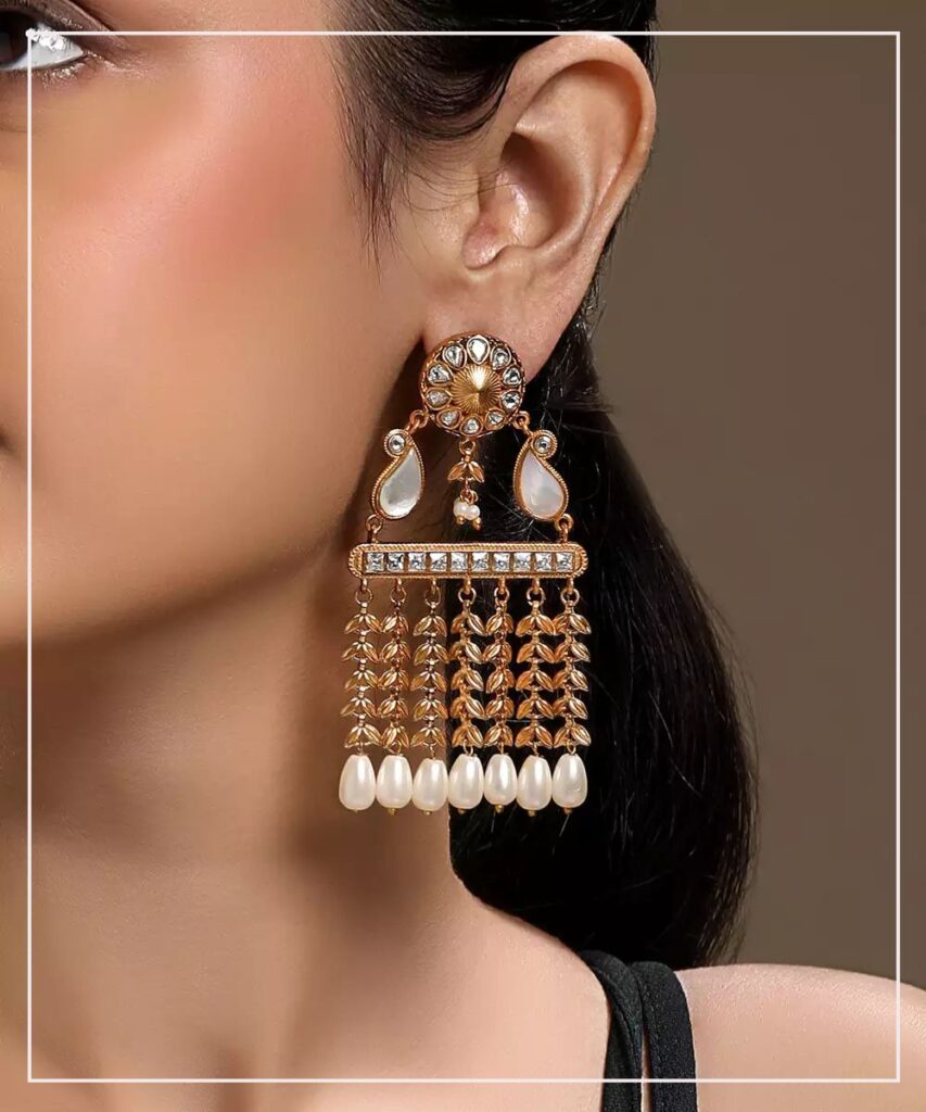 trendy earrings