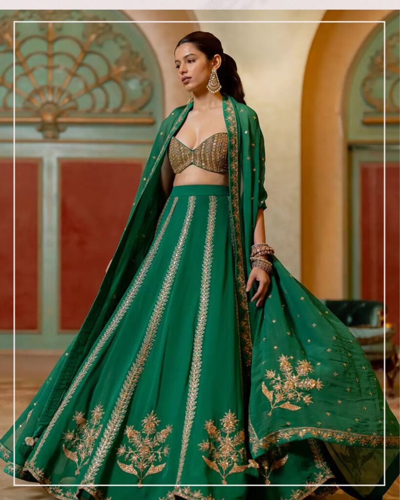 Trendy mehendi outfits for brides